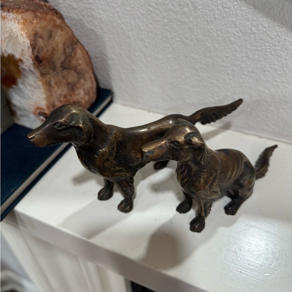 Cast Bronze Dog‎ Figurines - Picture 2 of 8